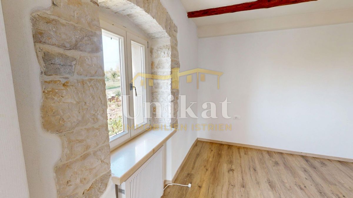 Dvojna kuća con garage e ampio giardino